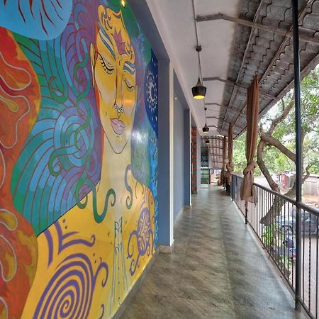 Hive Hostel Anjuna By Just Travels מראה חיצוני תמונה